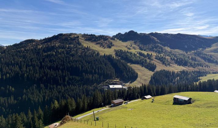 Die Skipisten warten auf den ersten Schnee